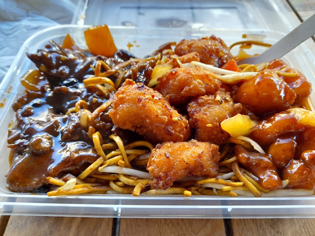 Noodle Stop - Photo 6