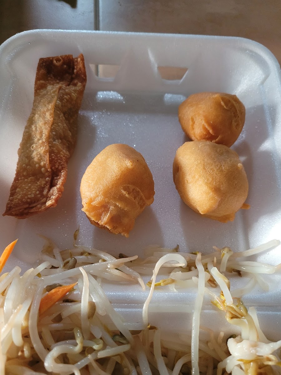 Golden Chinese Food Restaurant - Photo 4