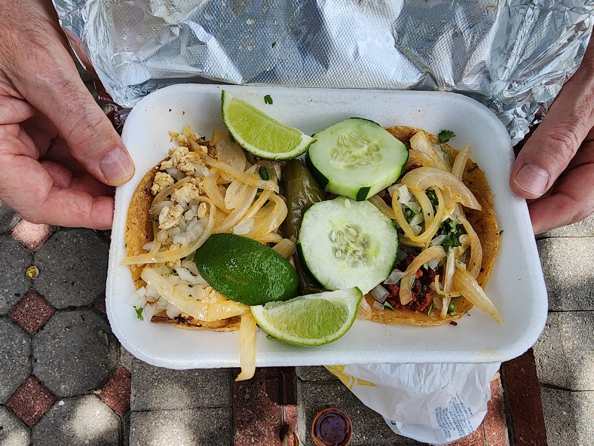 El Gran Taco Loco - Photo 2