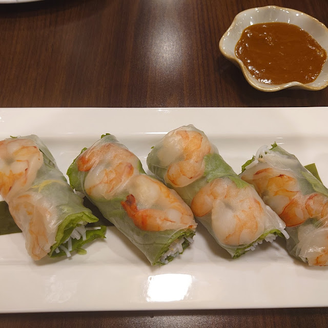 Rice Paper Roll with Shrimp