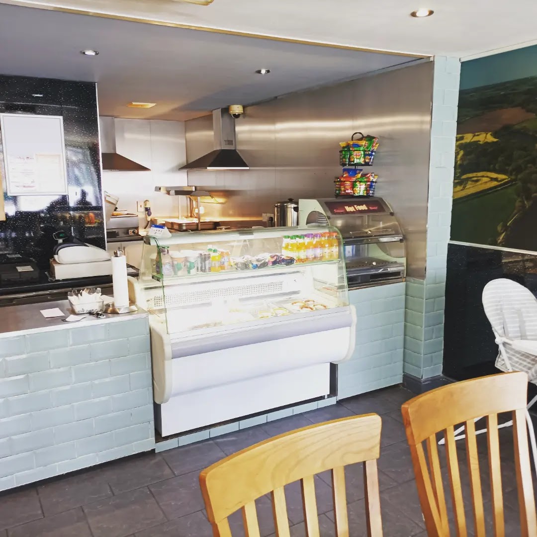 Pat's Cafe