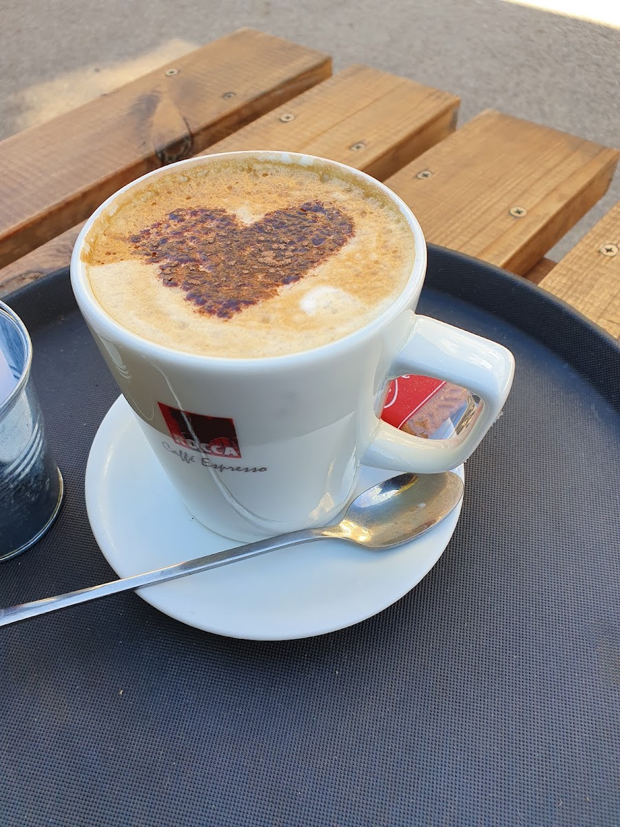 Dukes Coffee House - Photo 7