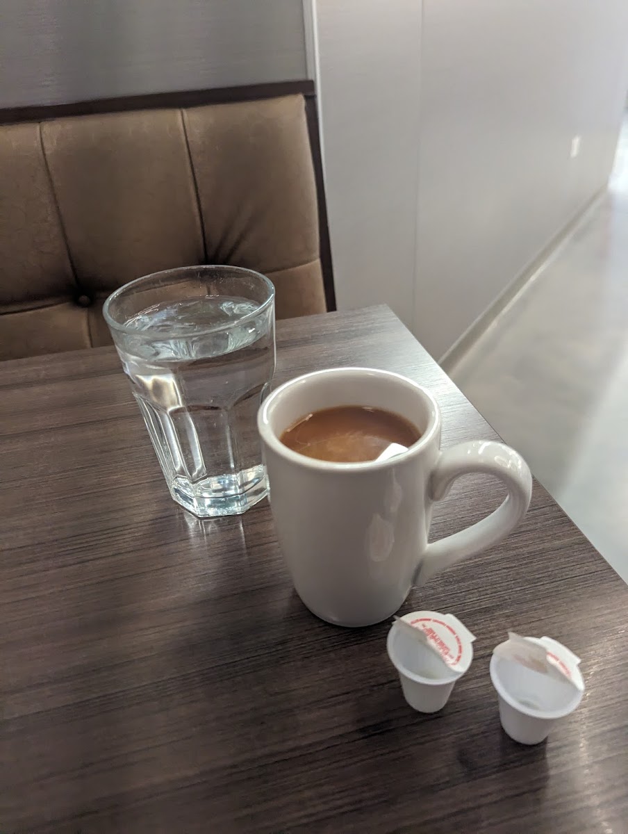 Lumes Brunch Cafe - Photo 4