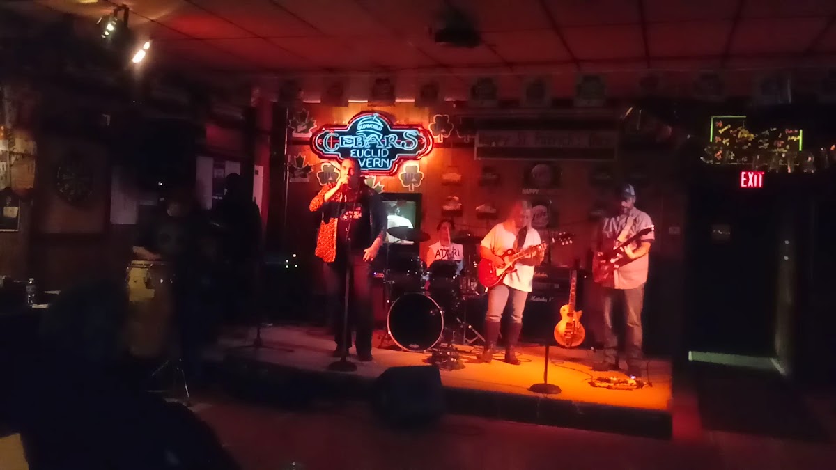 Cebars Euclid Tavern - Photo 1