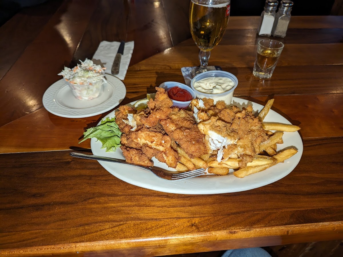 Jake's Restaurant and Tavern - Photo 6