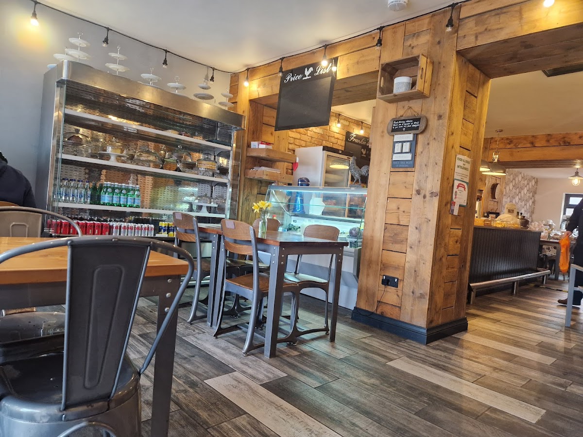 Frankies Farm Shop - Photo 9