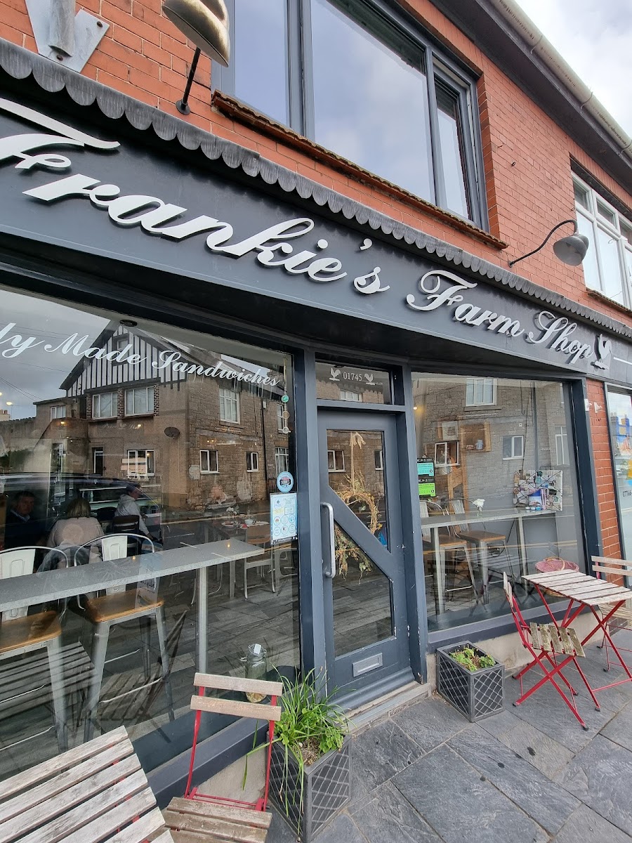 Frankies Farm Shop - Photo 3