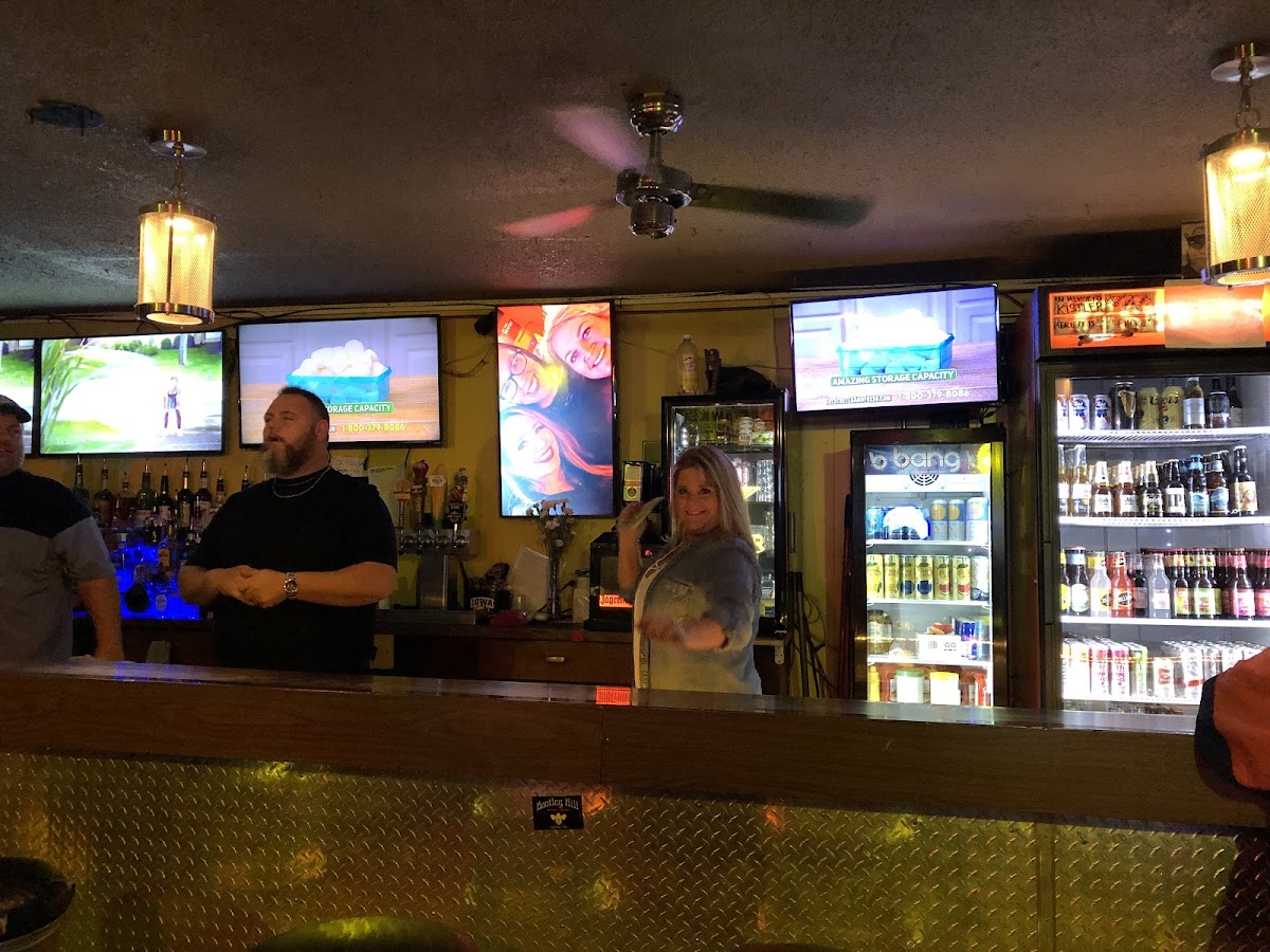 Hawkeye Sports Bar & Grill