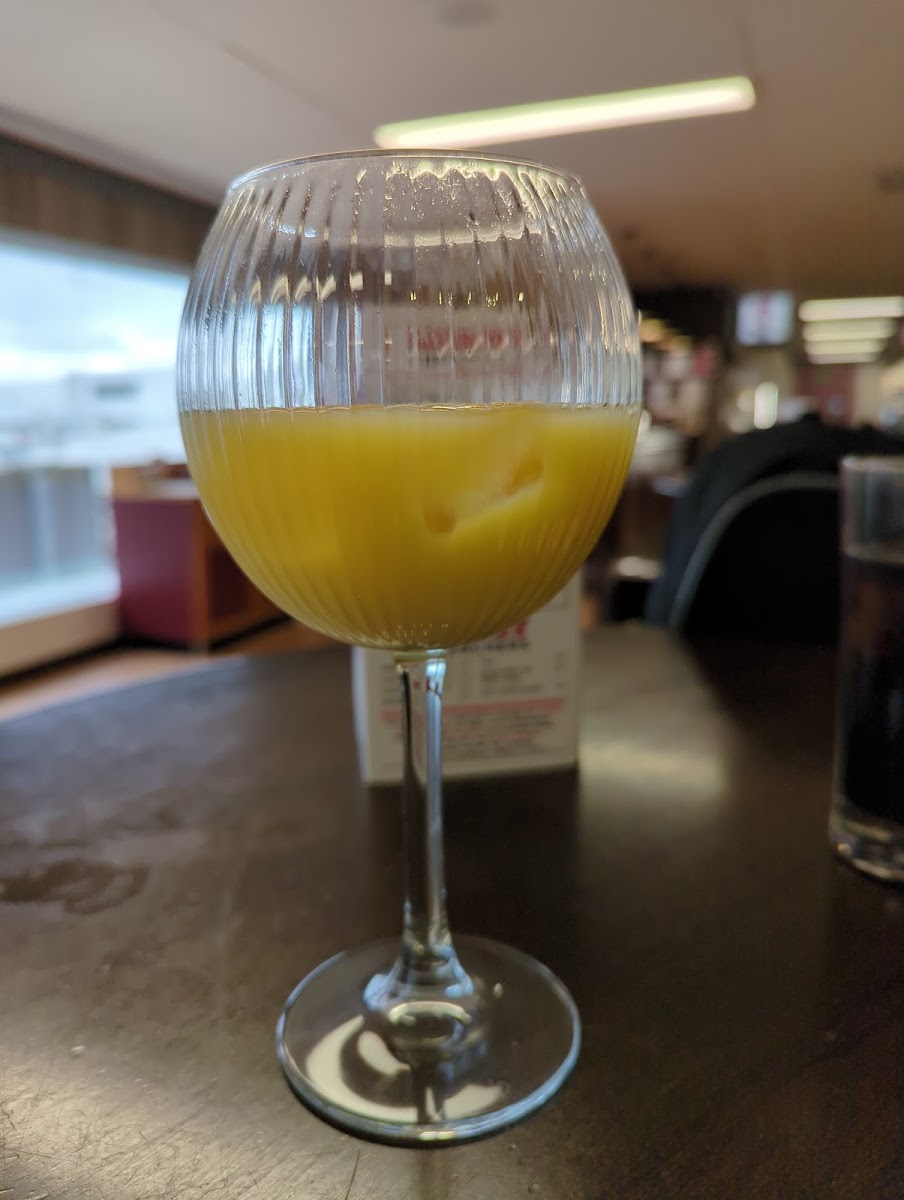 Tennents Bar - Glasgow Airport - Photo 9