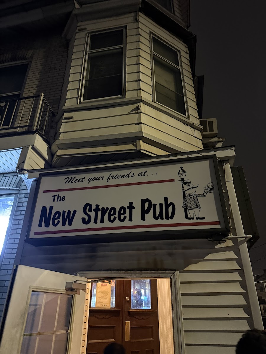 New Street Pub - Photo 2