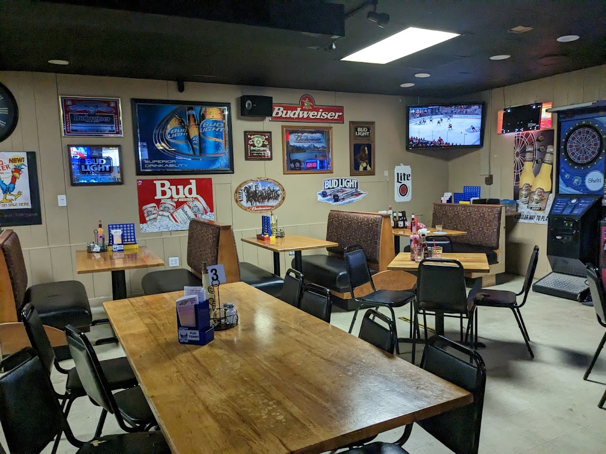 Sam's Bar and Grill (Formerly Play it Again Sam's) - Photo 2