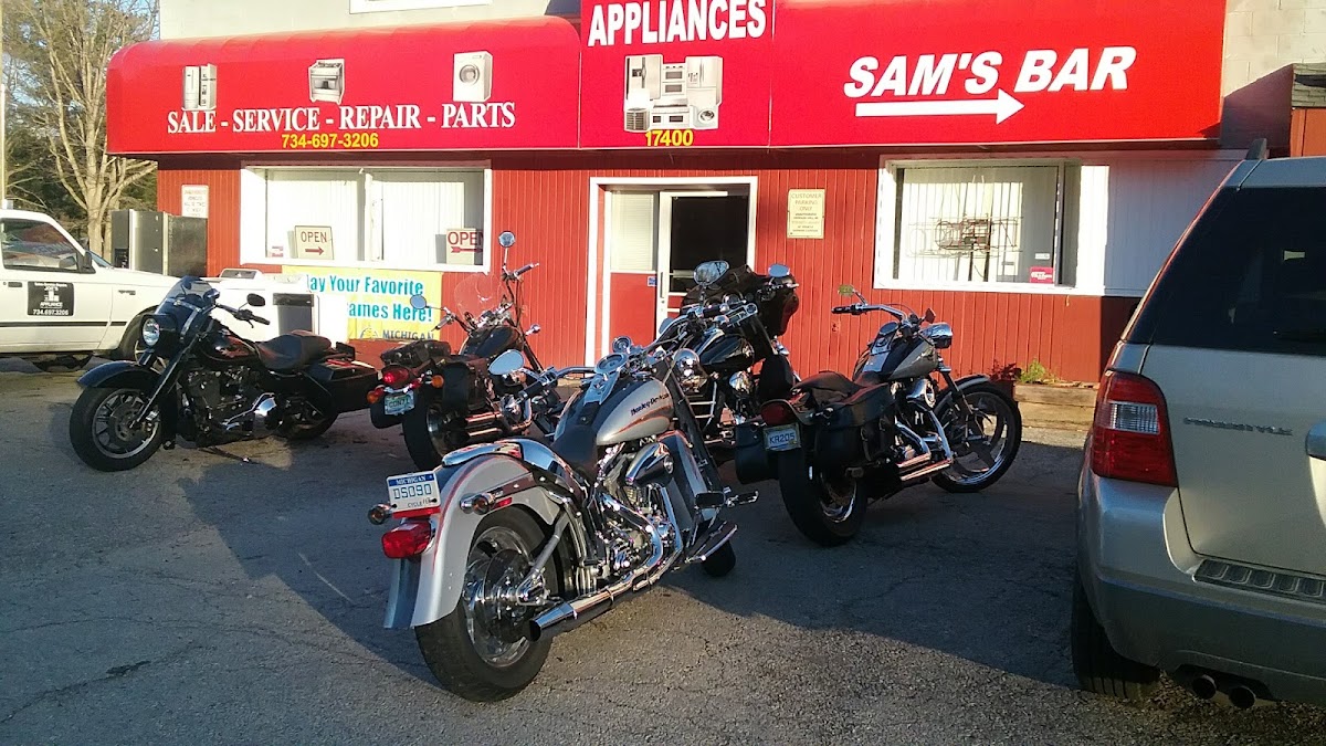 Sam's Bar and Grill (Formerly Play it Again Sam's) - Photo 3