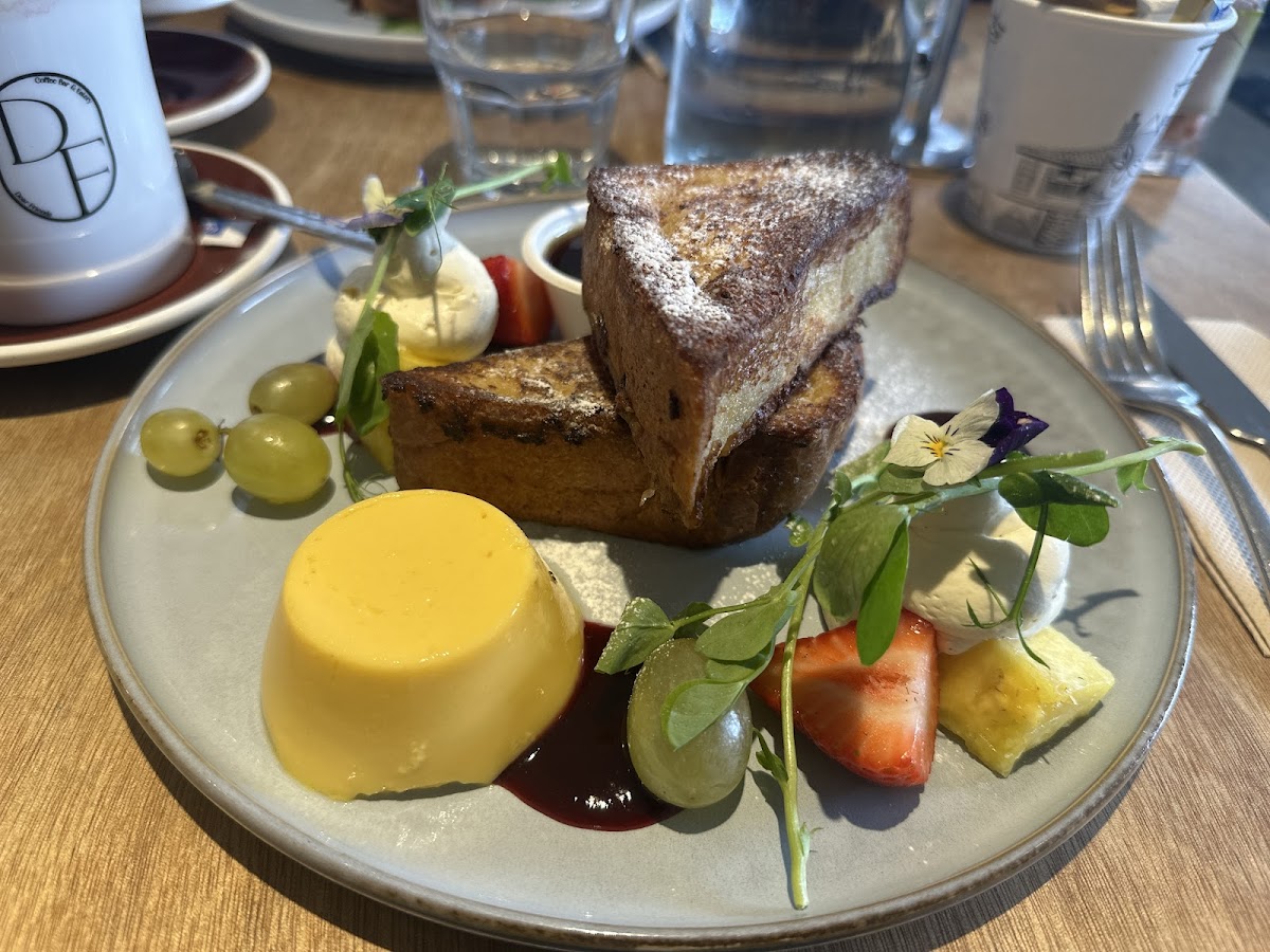 Dear Friends Cafe - Photo 1