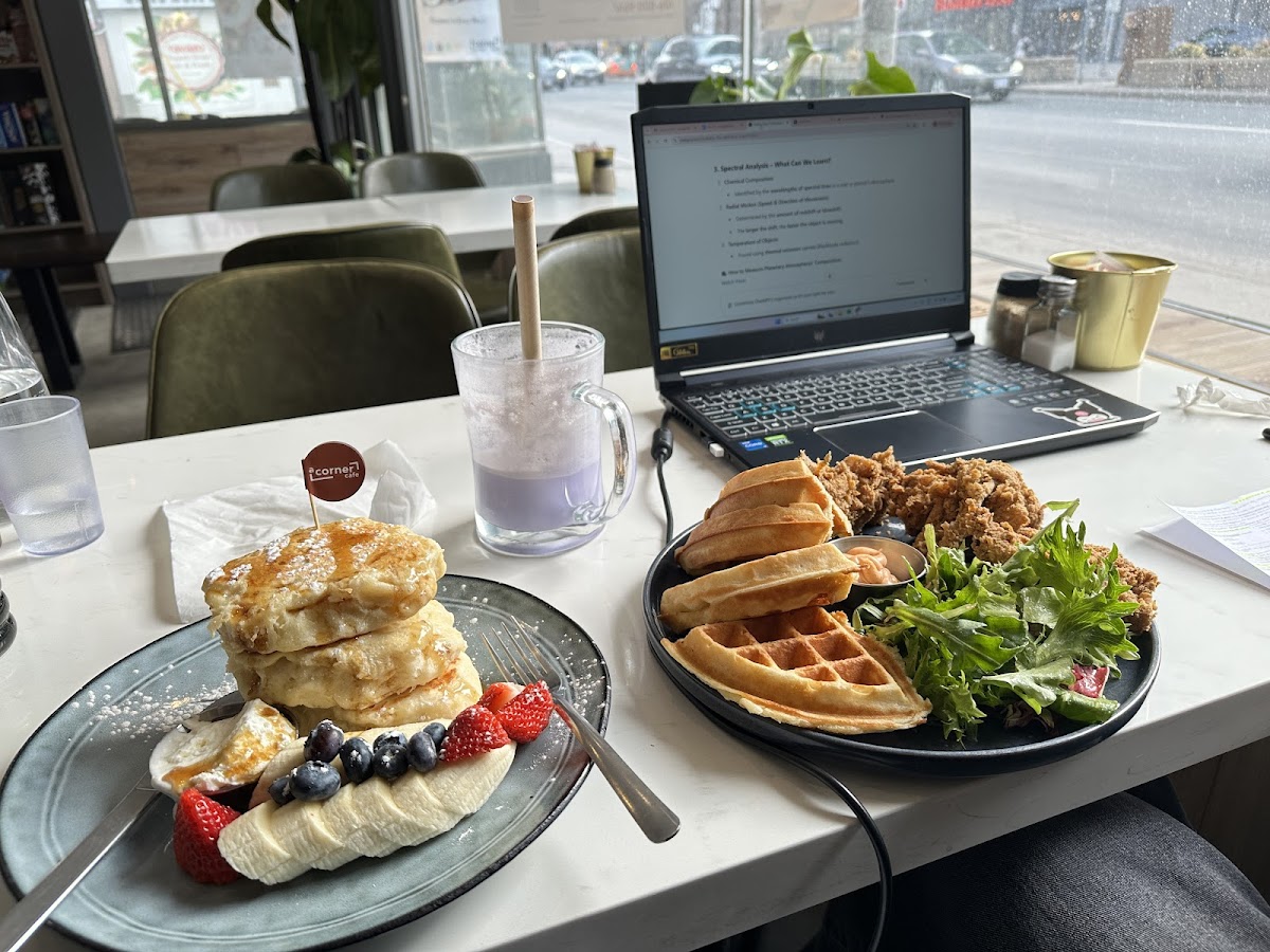 A Corner Cafe - Photo 3