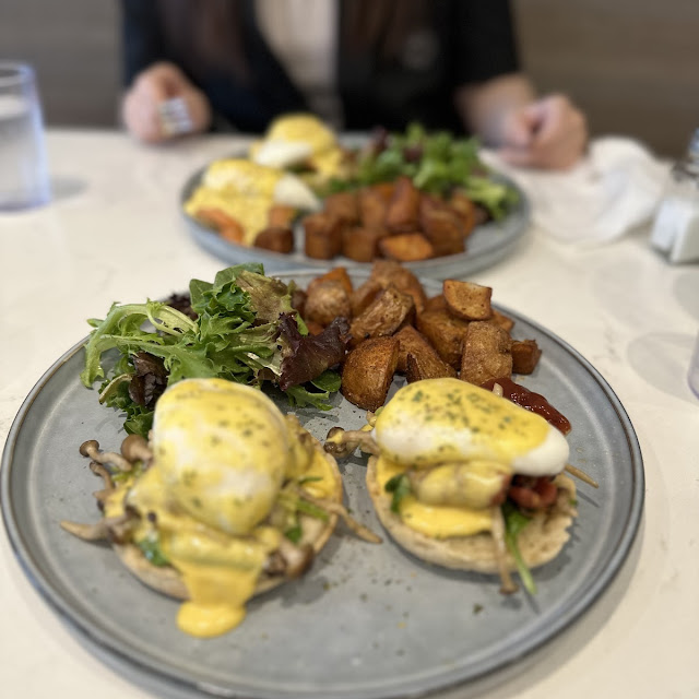 smoked salmon benny 烟熏三文鱼本尼