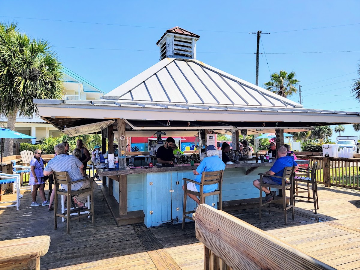 Salty Pearl - Alligator Point Tiki - Photo 2