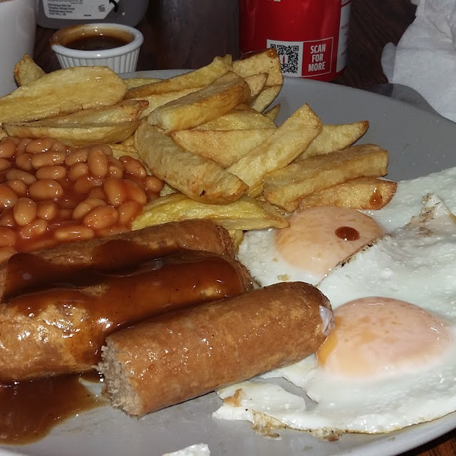 2 Eggs Beans and Chips