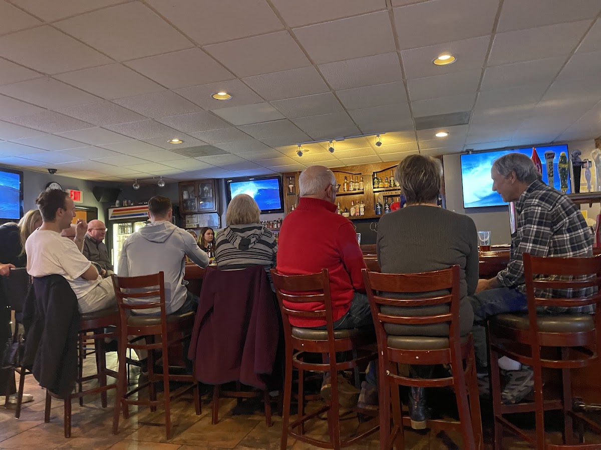 Eddie's Restaurant - Photo 2