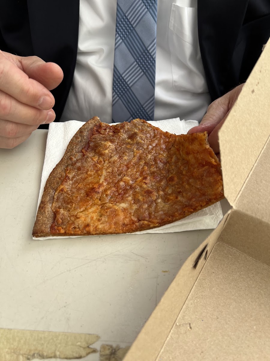 David's Famous Pizza - Photo 9