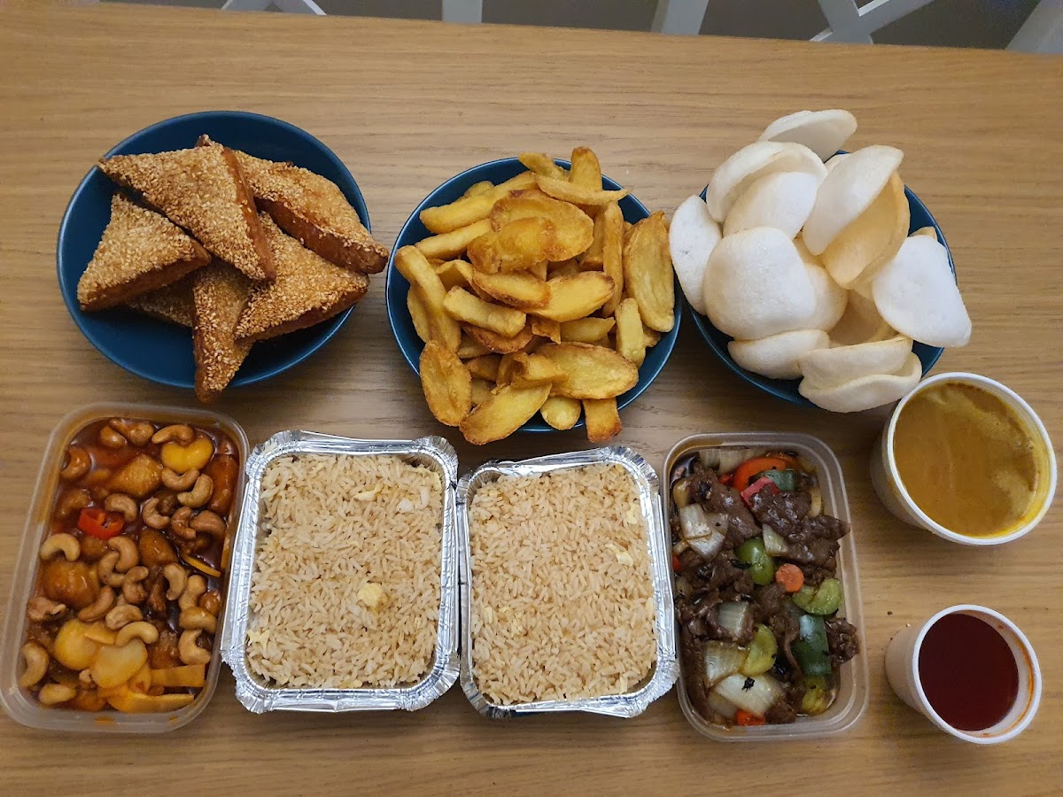 Terry Ling's Chinese & Fish Bar - Photo 9
