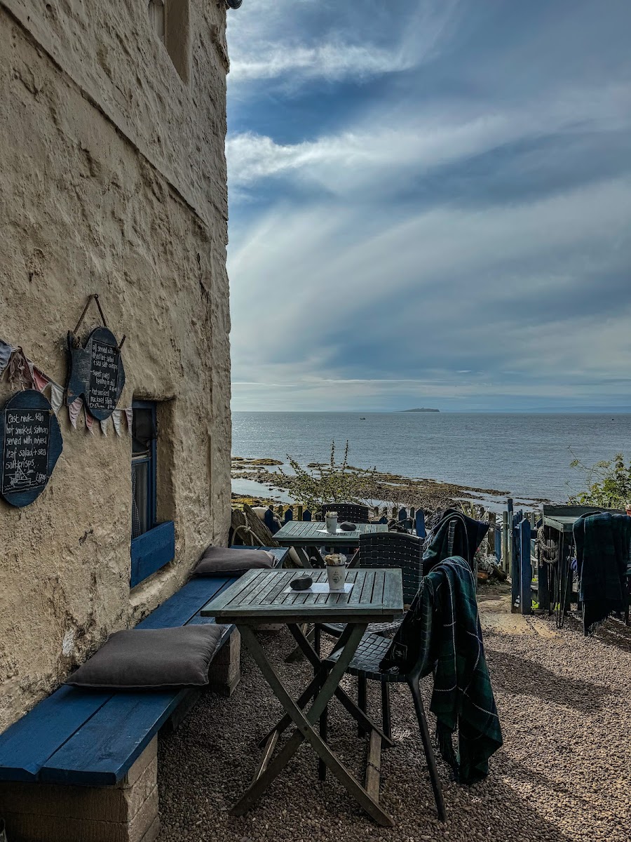 Crail Harbour Gallery & Tearoom
