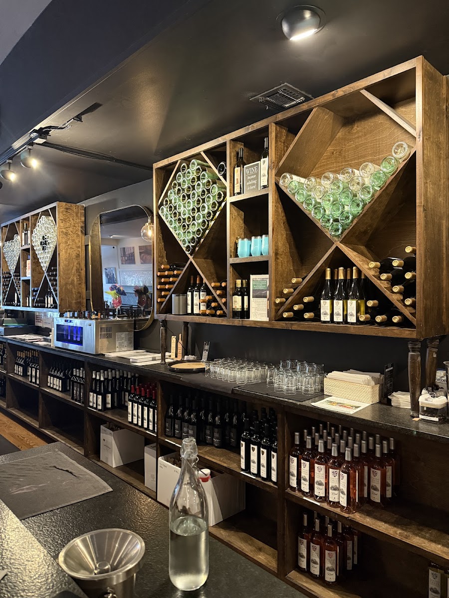 Barons Creek Vineyards Tasting Room Georgetown - Photo 2