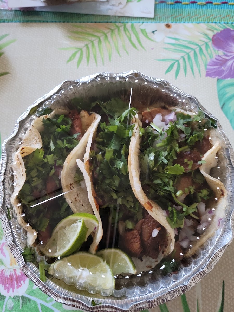 El Sol Deli - Photo 5