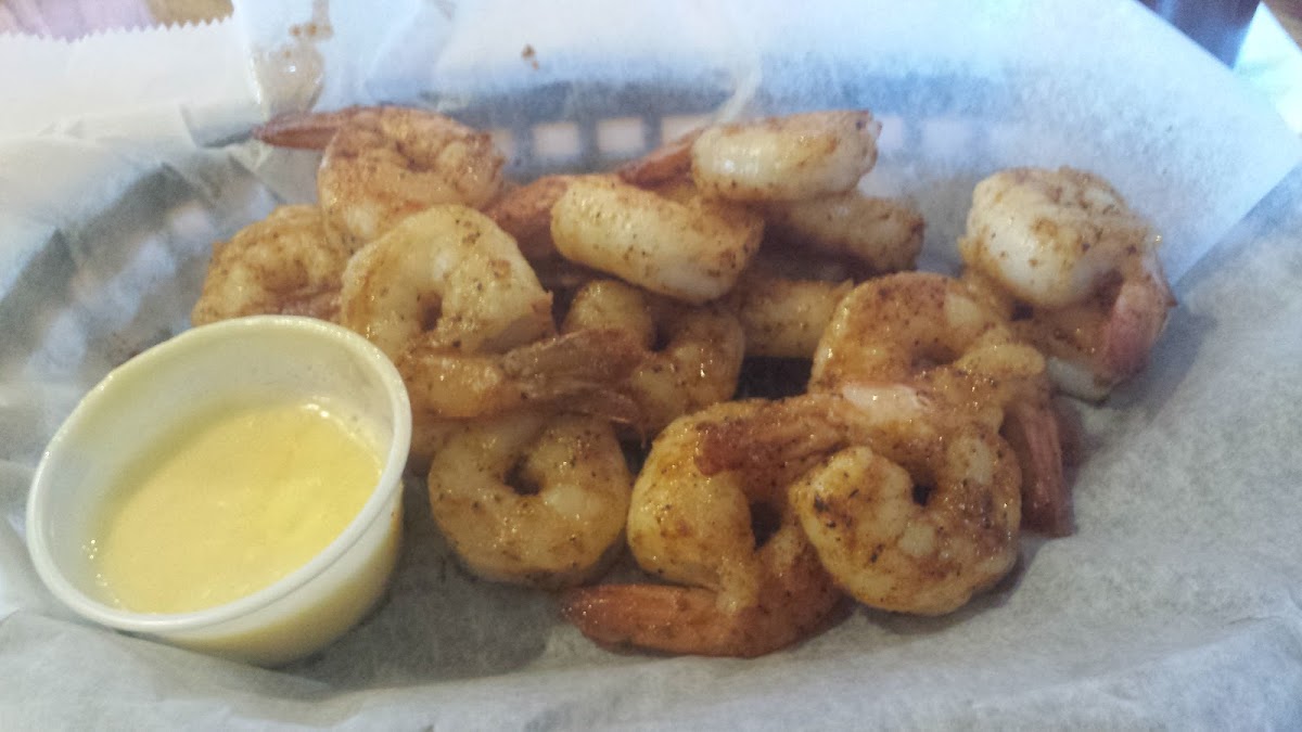 Hoops Grill & Sports Bar - Photo 9