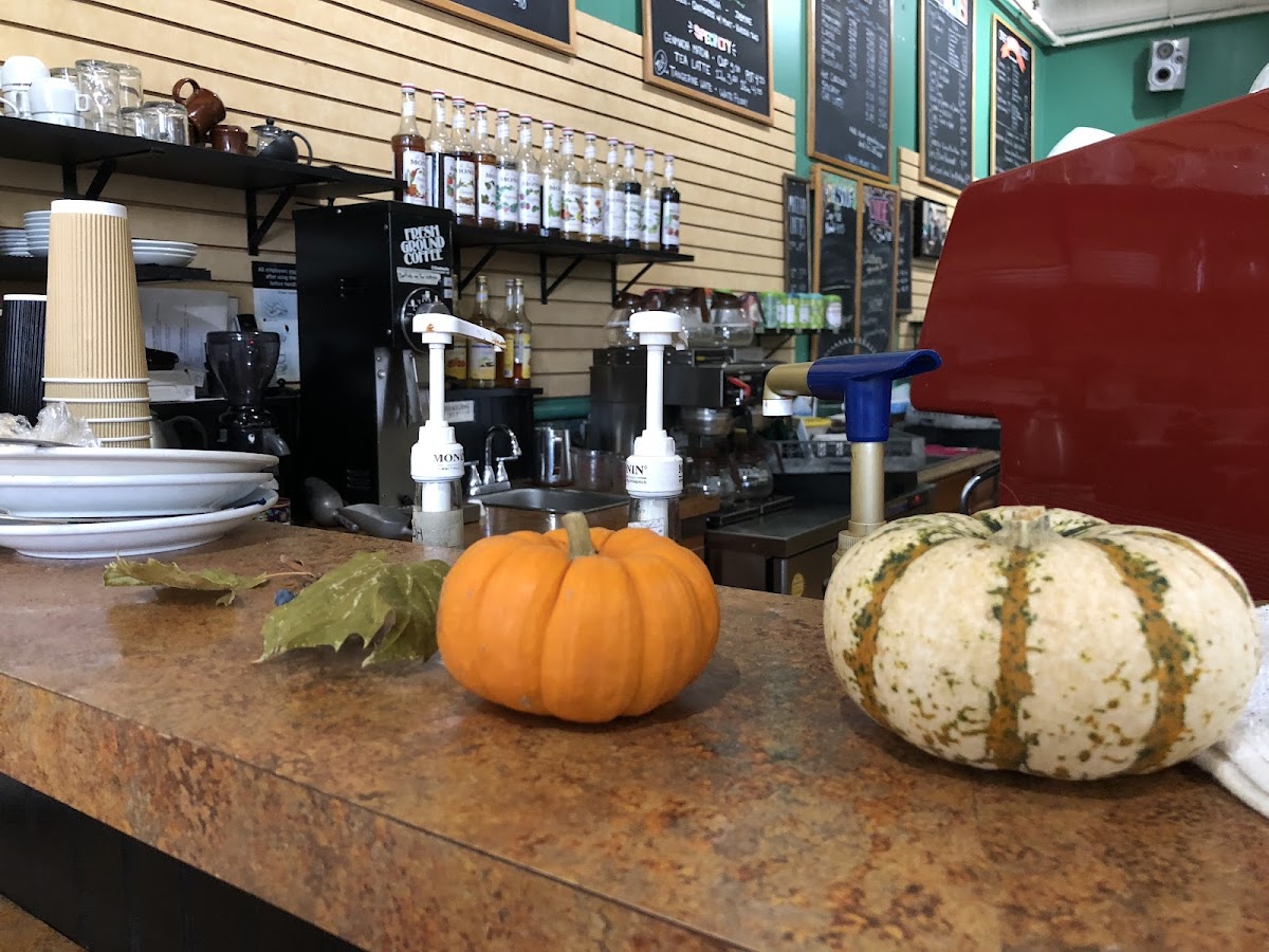 South Street Cafe - Photo 8