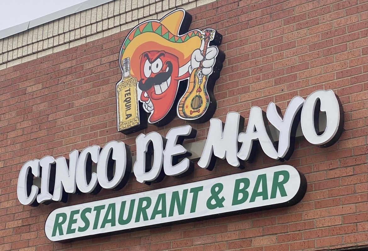 Cinco De Mayo Restaurant & Bar - Photo 2
