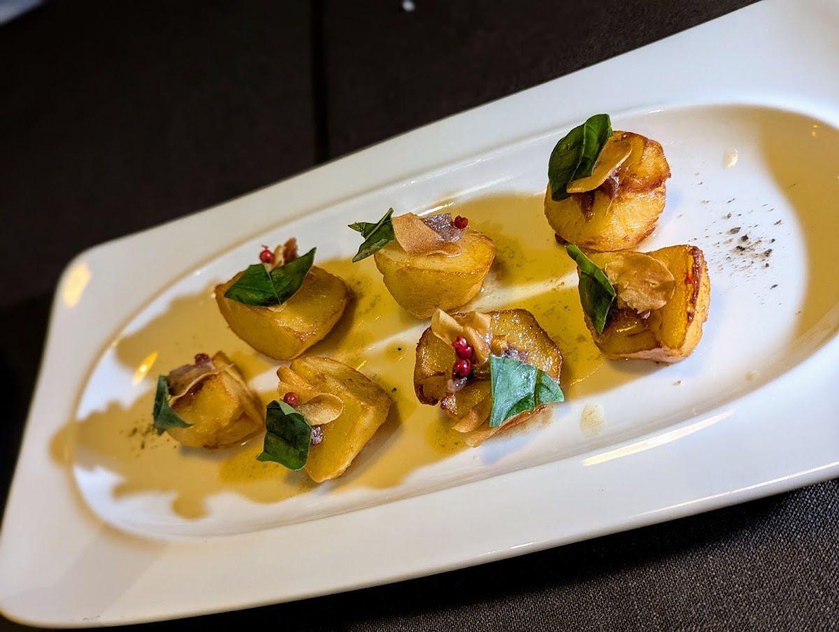 Sion dining & bar - Photo 3