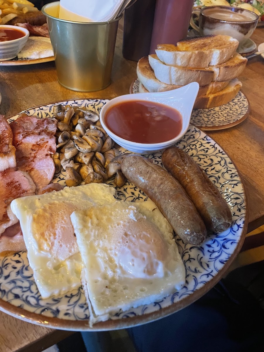 Olive Tree Cafe - Photo 1