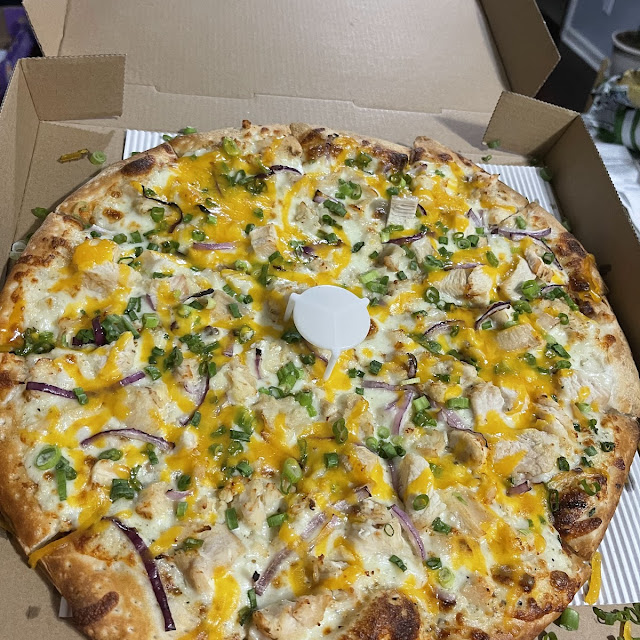Garlic Chicken Pizza