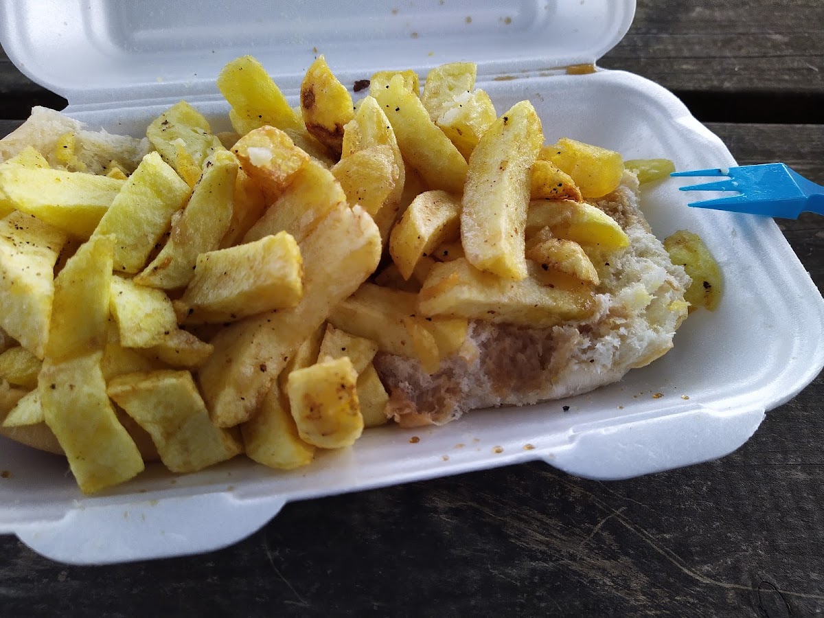 Crakeside Fish & Chips - Photo 8