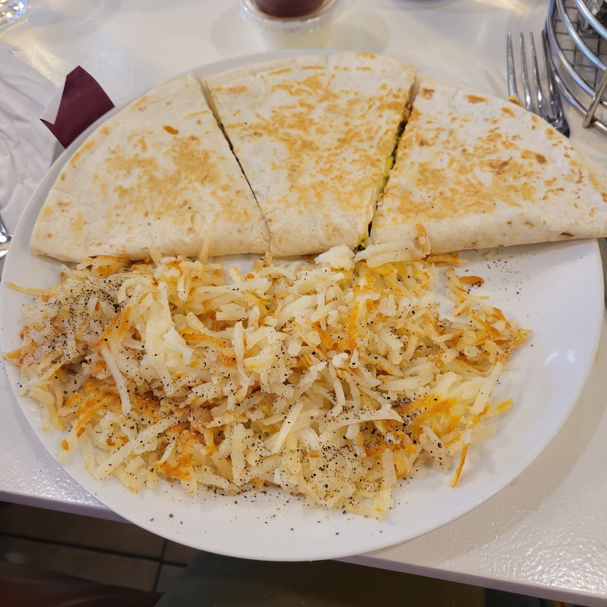Rise & Bite Cafe - Photo 6