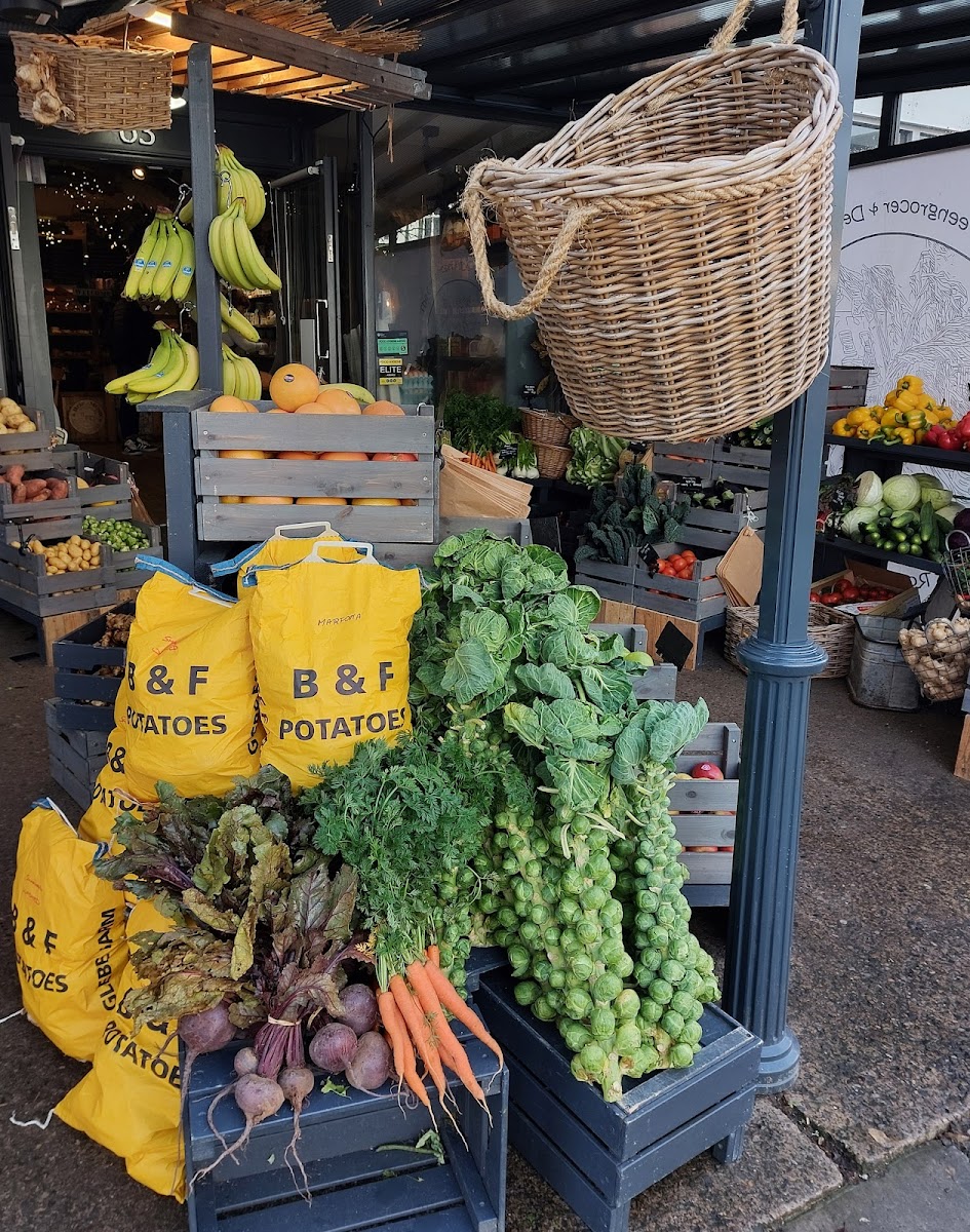 The Old Greengrocer cafe - Photo 2
