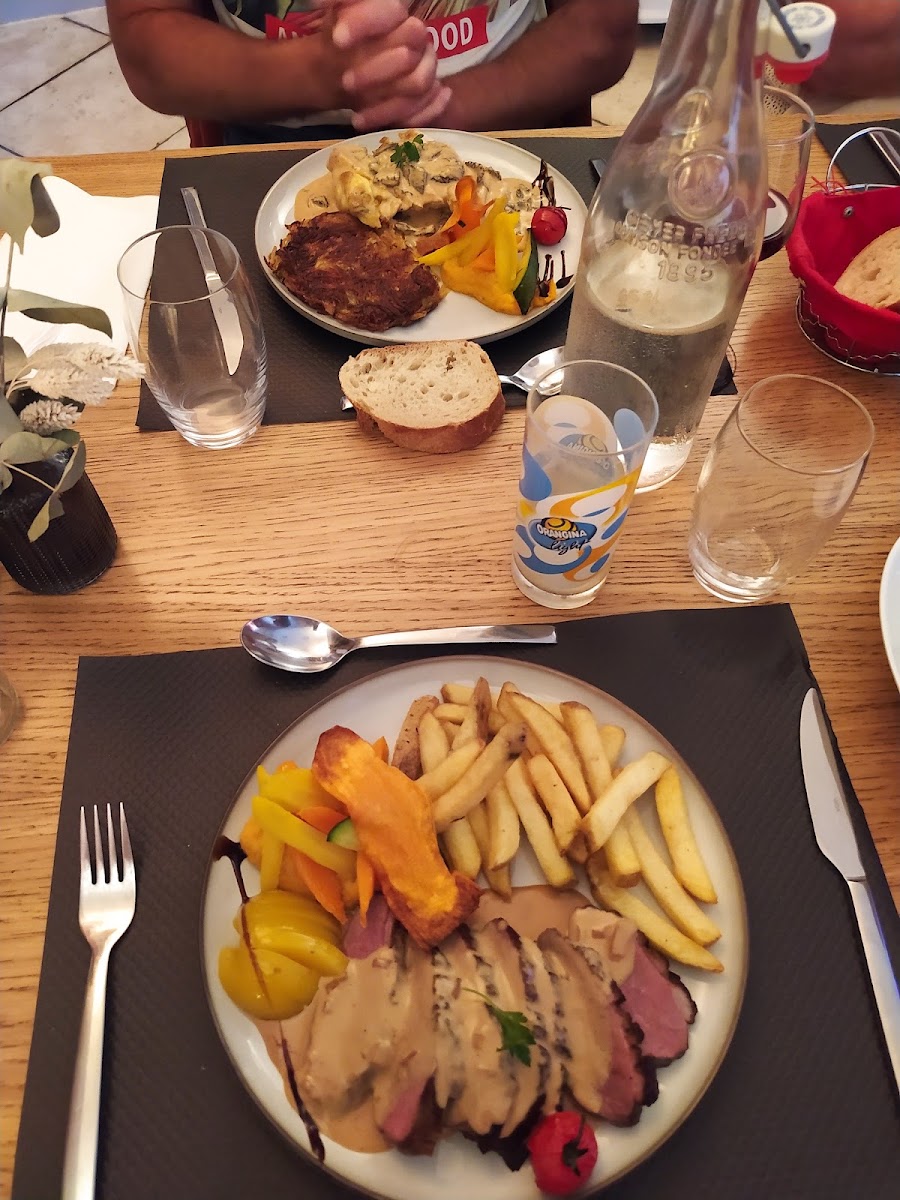 Auberge de Remoray - Photo 9