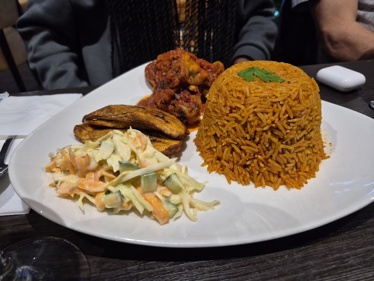 Dudu bar Nigerian Restaurant and Lounge - Photo 4