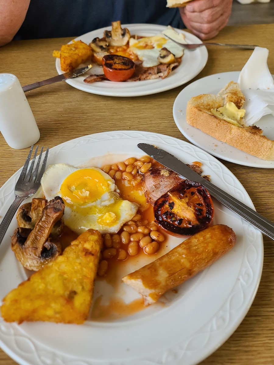 Jennycliff Cafe - Photo 4