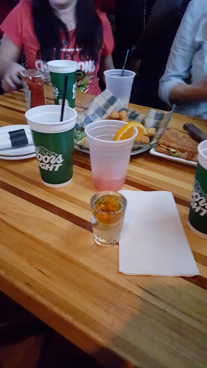 The Pony Inn - Photo 9