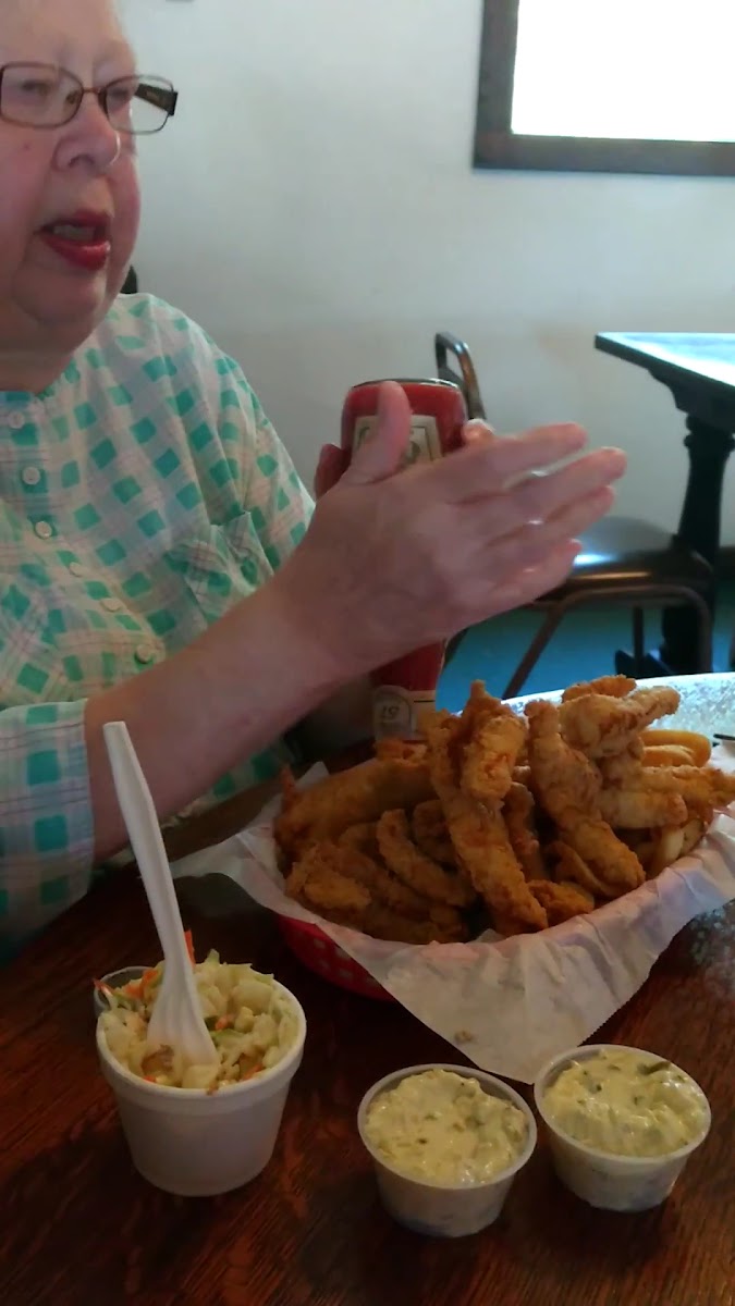 Kelley's Fish & Seafood - Photo 1
