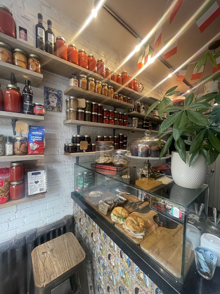 Buco Café Mercato - Photo 3