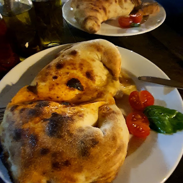 Calzone