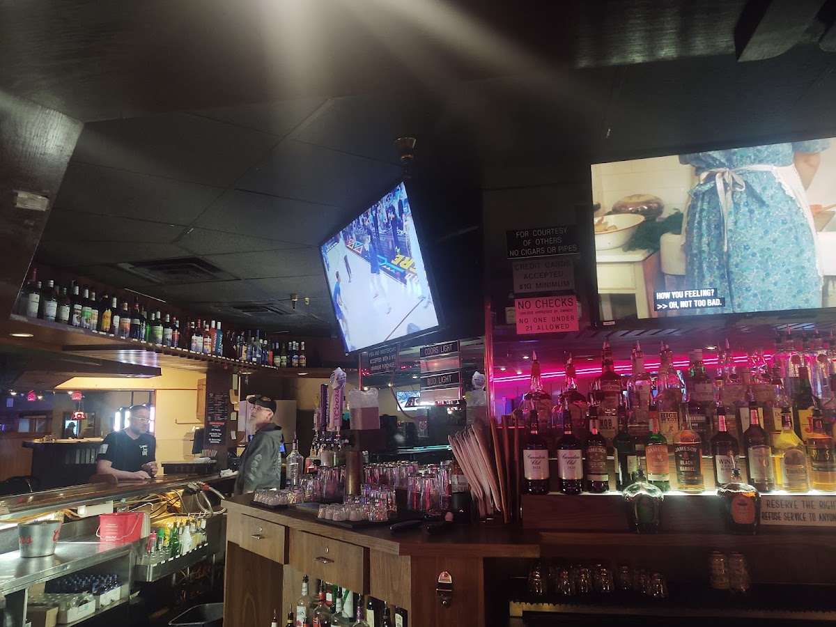 Red Eye Bar & Casino - Photo 2