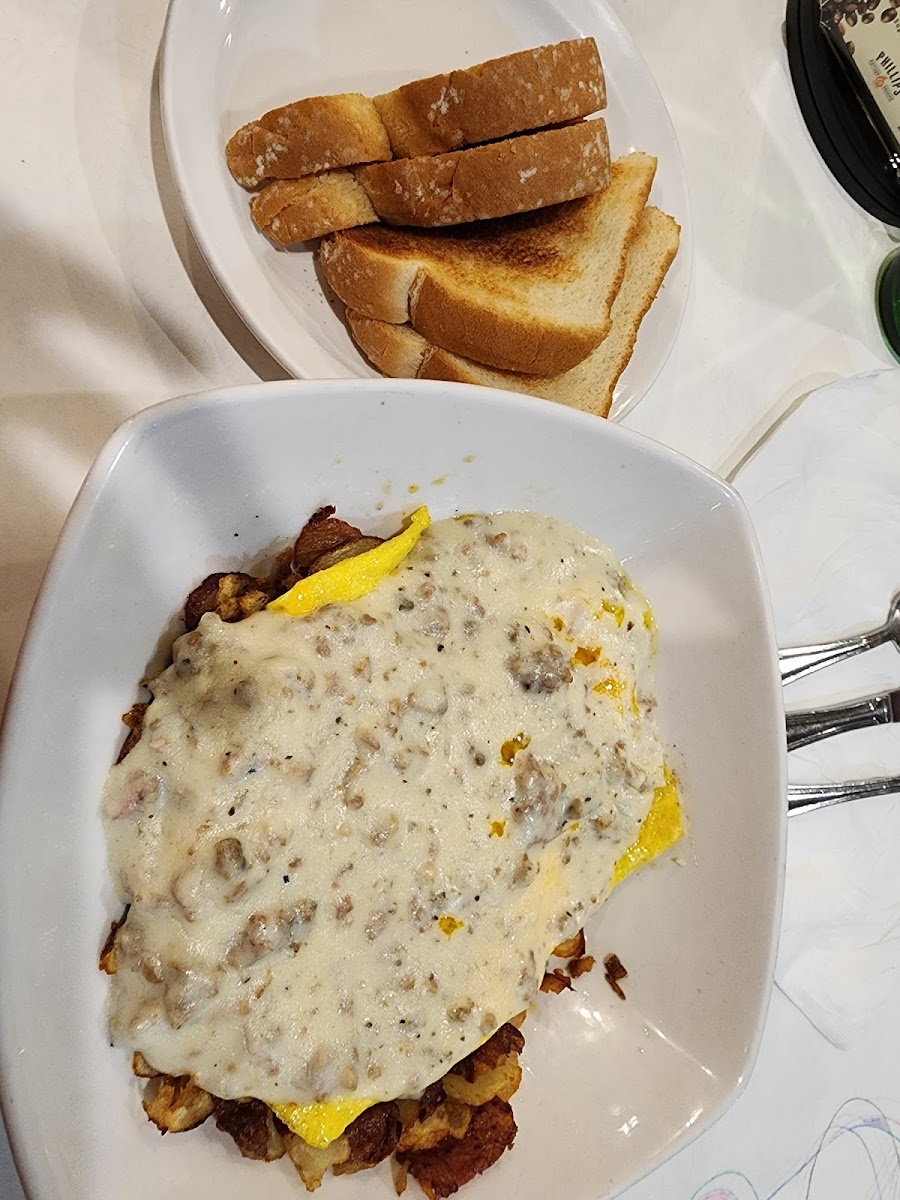 Check Please Cafe - Grafton, OH - Photo 5