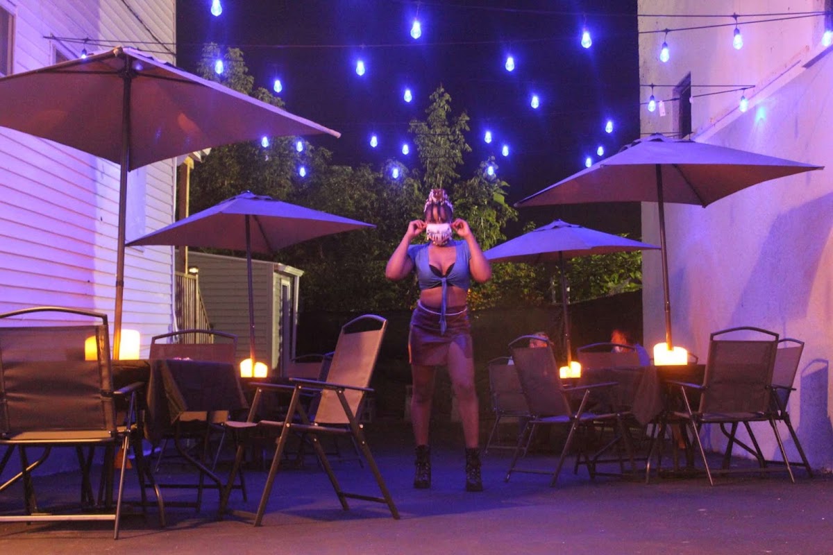 The Spot Bar & Lounge - Photo 2