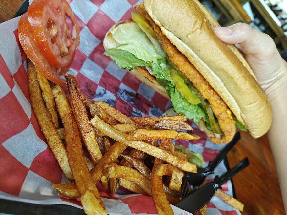 Dorado's Restaurant & Bar - Photo 6