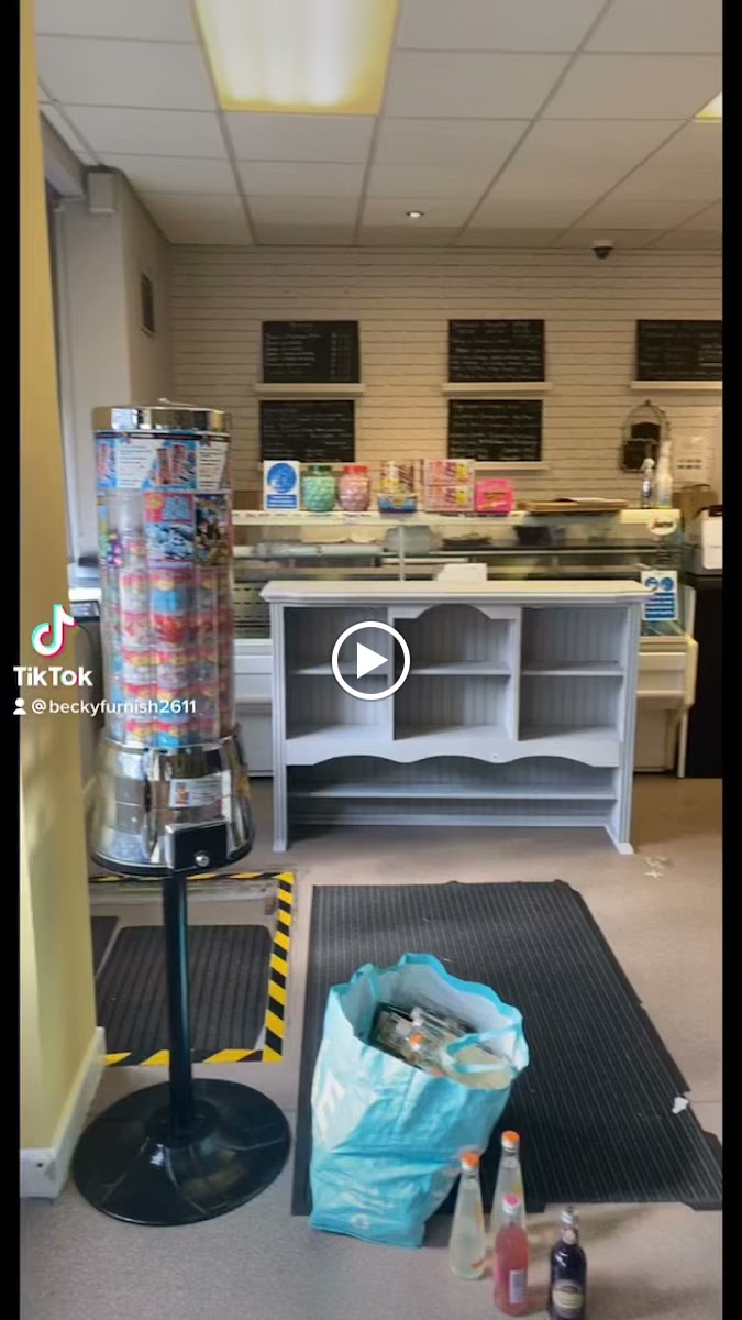 Maria’s Coffee & Sandwich Shop - Photo 1