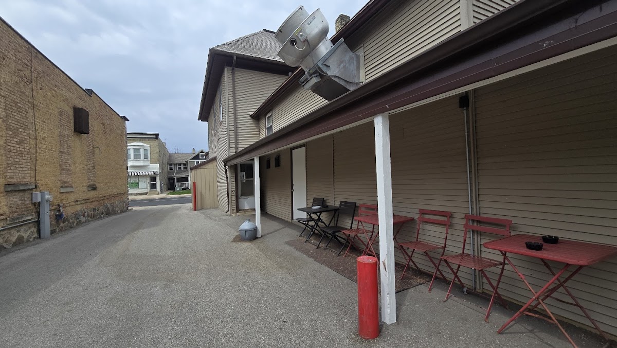 Bark River Yacht Club - Photo 2