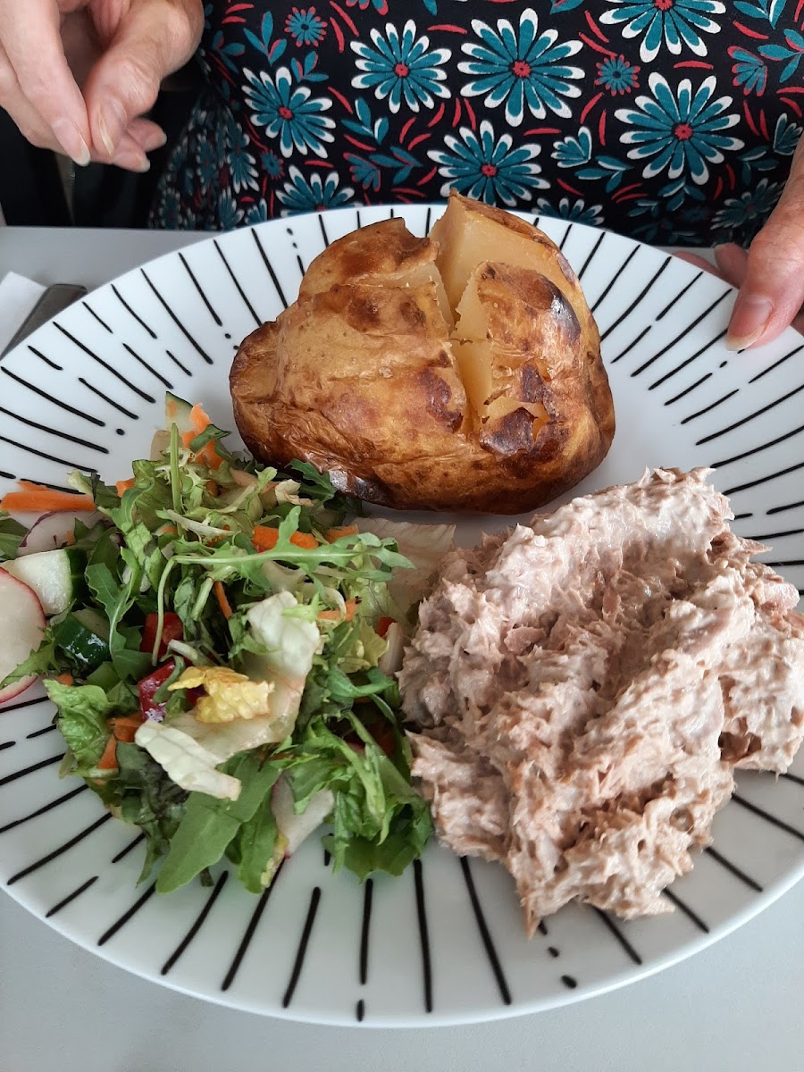 Little Grandma's Cafe - Photo 8